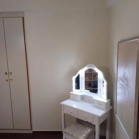 Apartment Constantina D' *